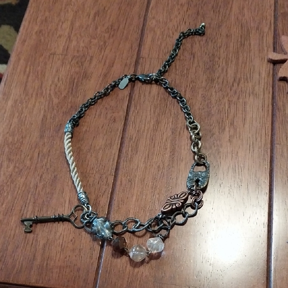 aresk Jewelry - Mixed Metal Key Charm Necklace in Bronze and Golden Tones